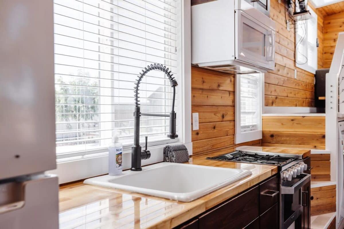 Vila Harrington Tiny House Apple Valley Exteriér fotografie